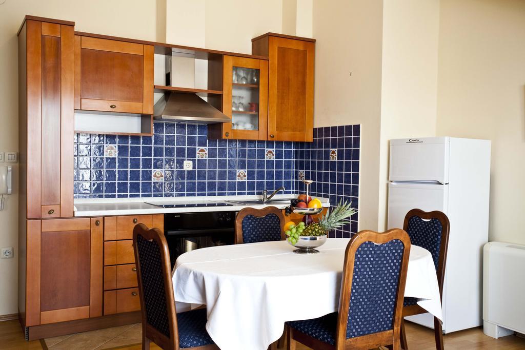 Studio Apartmani Bijeli Delfin 比奥格勒·纳·莫鲁 客房 照片